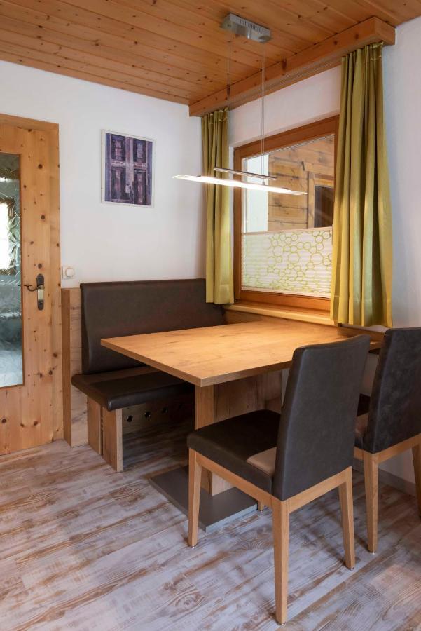 Apartment Madlaina Samnaun Exteriör bild