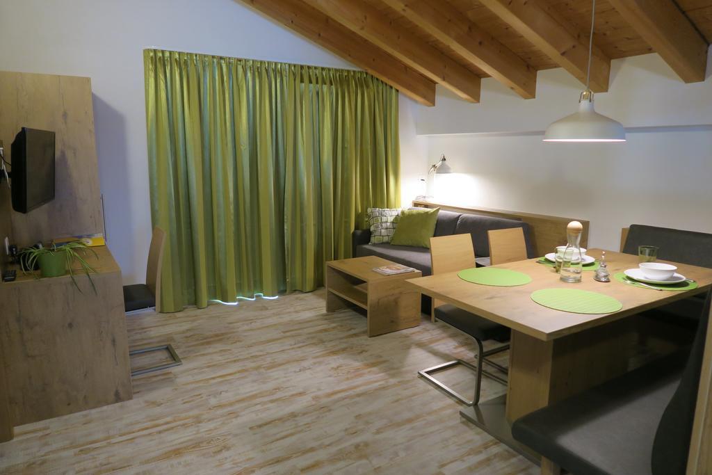 Apartment Madlaina Samnaun Exteriör bild